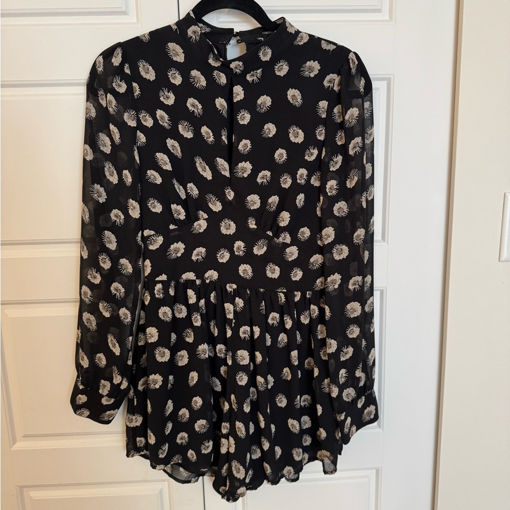 Forever 21 Black and Cream Floral Romper
